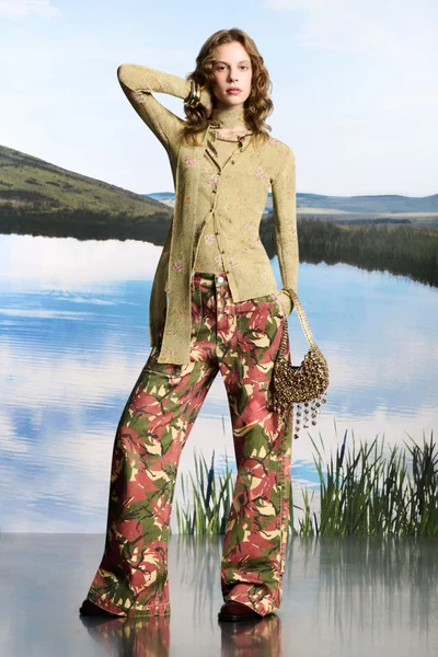 Look 1